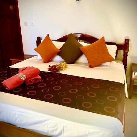 Vista D'Oro Hotel อังส์ วอลแบร์ วิลเลจ ภายนอก รูปภาพ