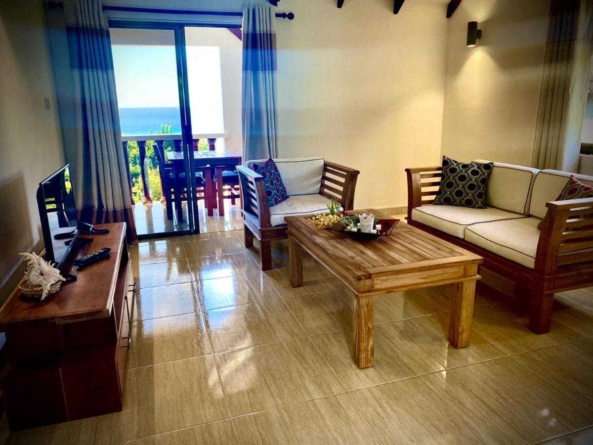 Vista D'Oro Hotel อังส์ วอลแบร์ วิลเลจ ภายนอก รูปภาพ